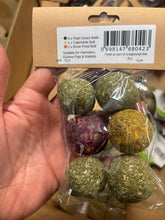 Load image into Gallery viewer, Grass Balls 6pk
